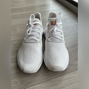 Adidas Women's Swift Run Shoes